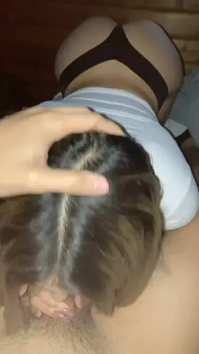 The proper way to wake him up 🥰