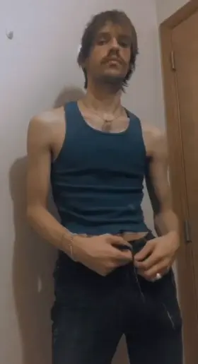 need my genitals slobbered and gagged on like a mf