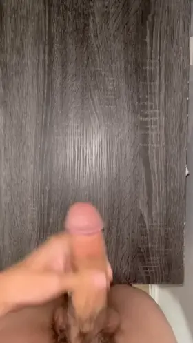 Who wants a 19yo to explode inside them?