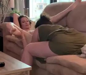 Yes, I love a female tongue too! (FF)