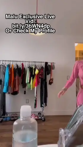 Malu Exclusive Live Vid In The Commen