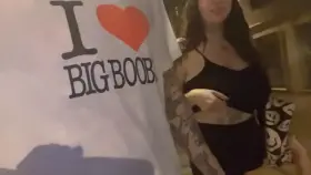 Hands up if you also love big boobs