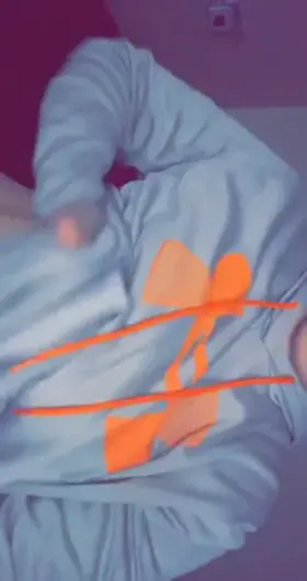 Titties before school 🤤