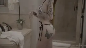 Bh4d Bhab!e's New Content - F0lder B3low