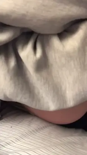 Boobs & blunts in bed all day 😘🎉🎈 (OC)