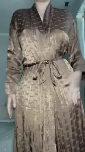 Who ordered a 20 year old horny slut ?