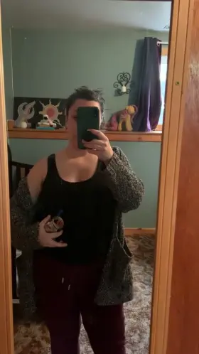 Took a little break from mom-duties to give you a peek