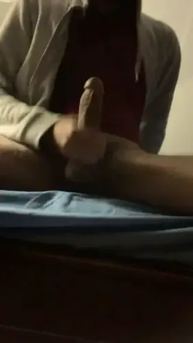 Tongue out, (m)outh open wide