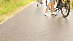 Flashing Naked Body And Tanlines At The Road