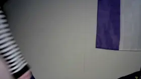 i need attention again, so heres a gif of my booty!