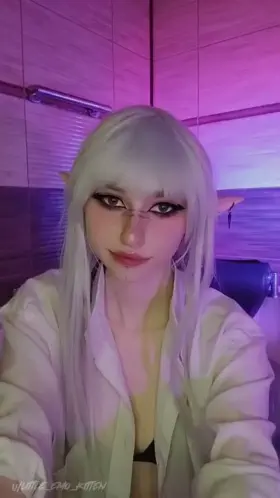 Elf titty drop! Would you get in my bath? [F]