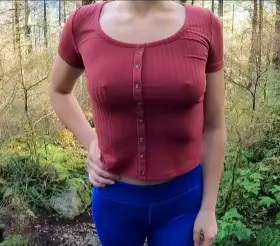 (F) Not a good hike without a good flash! 🌟