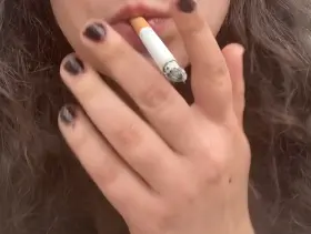 Dont you love my lips?