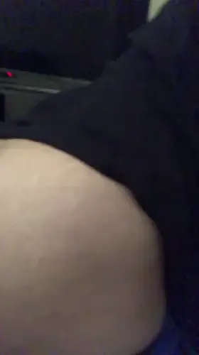 No one knows im a submissive slut not even my gf🥵tell me what you think😩DL here