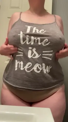 Meow! ;) [OC] [DROP]