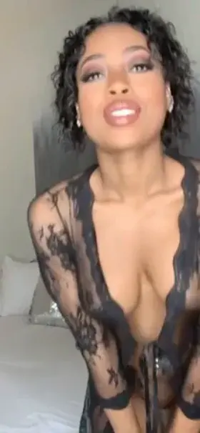 Come enjoy In 💋The Bathroom 💋 Check Comment For more 👇👇👇