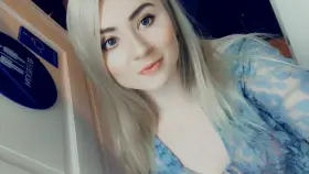 I hope your day is as nice as my boobs😋