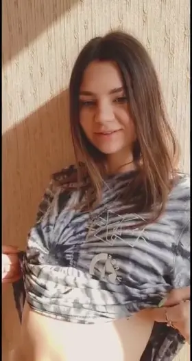 I want to show my ex-boyfriend how many guys would fuck me😋