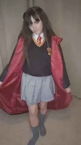 Do I look a bit like Hermione??