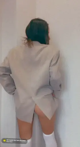 All I need now are some strong hands who would spank me 😋😈