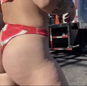 K.O. ass cheeks