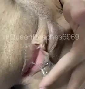 My husband loves when I cum