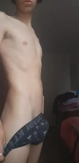 daddy needs a set of holes to dump all his cum in. dm me.