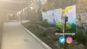 Alleyway blowjob