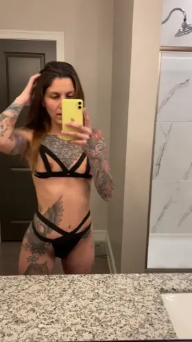 pre-mmf tease for my hubby 😈 [f]