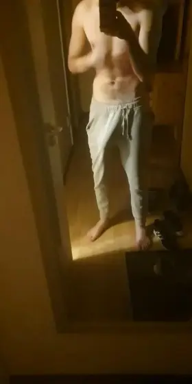 what'd you do if you saw me bulging infront of you like this