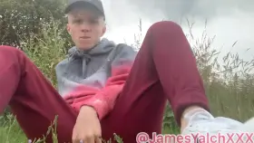 Anyone ever been caught outdoors?🤪