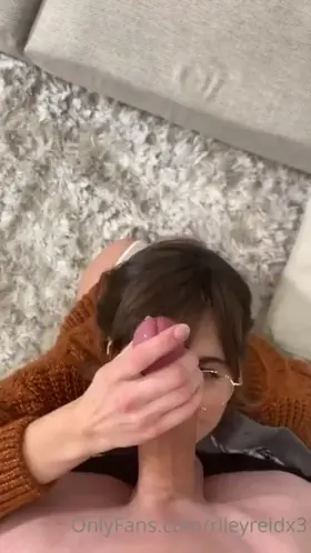 Love Hate Relationship With Quit Girl In School