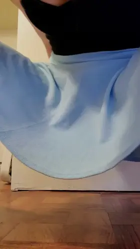 35f - using my bedpost to wreck my ass and cum