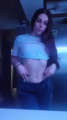 Can a fit short girl be fun sized too ;/