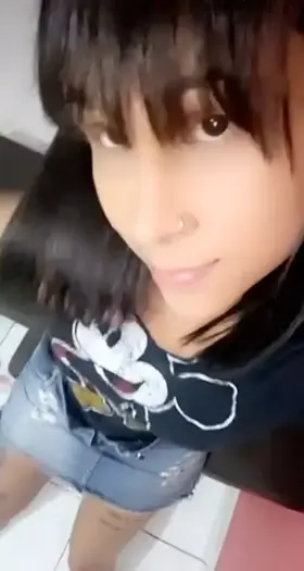 I’m pantyless, cute and locked up! Do you think that’s sexy?