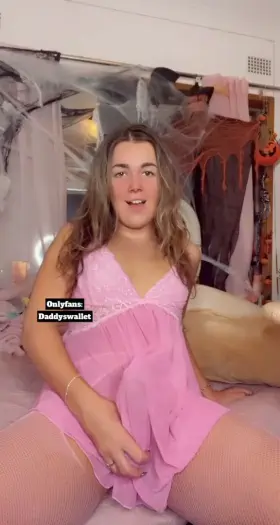 POV ur new gf wants u to suck her cock... will u do it?