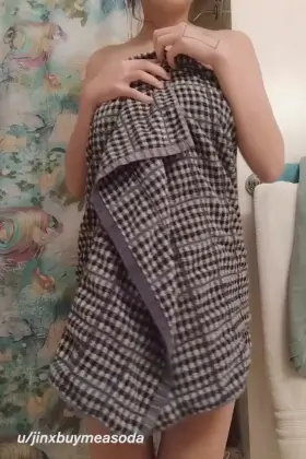 striptease anyone? emphasis on the tease 🥰