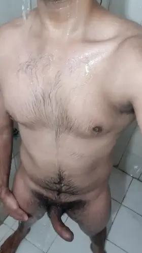 Lets take a shower together 23M 5'11