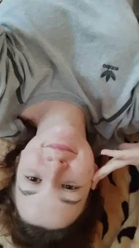 Just being lazy in the midday and here I am showing off