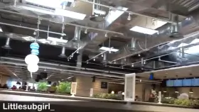 Flashing and spreading my asshole in public [OC]