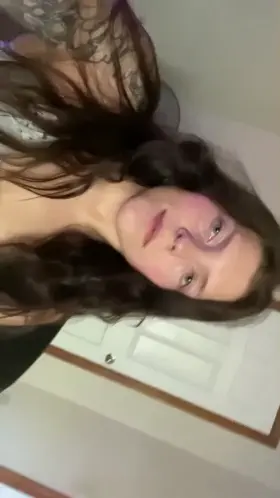 I’ve got a freshly shaved pussy for you to taste