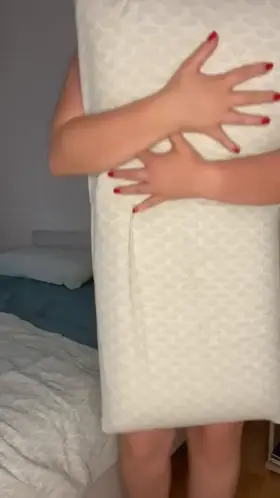 Hopefully at least one guy on here appreciates my chubby tummy