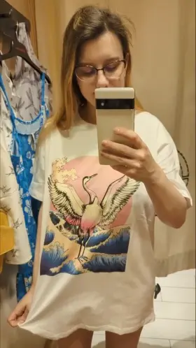 I always ho shopping braless so i can flash for you guys ❤️