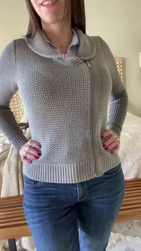 Married and modest. I wore this grocery shopping. Am I still fuckable?