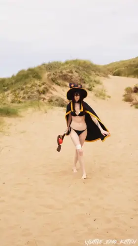 Megumin by little_emo_kitten