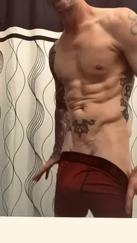 (41) Ready for the weekend 😈