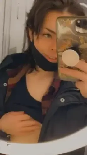 Okay, why is the lighting in this airplane bathroom THIS great?! [gif][oc]