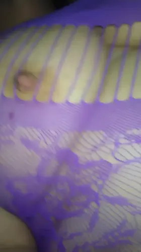 Purple had him gripping on tight tonight!