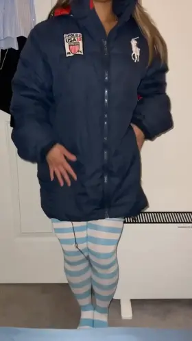 Your 4’11 Vietnamese neighbour, smash or pass? [SBTA]