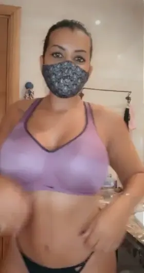 41yo, can we do it raw …